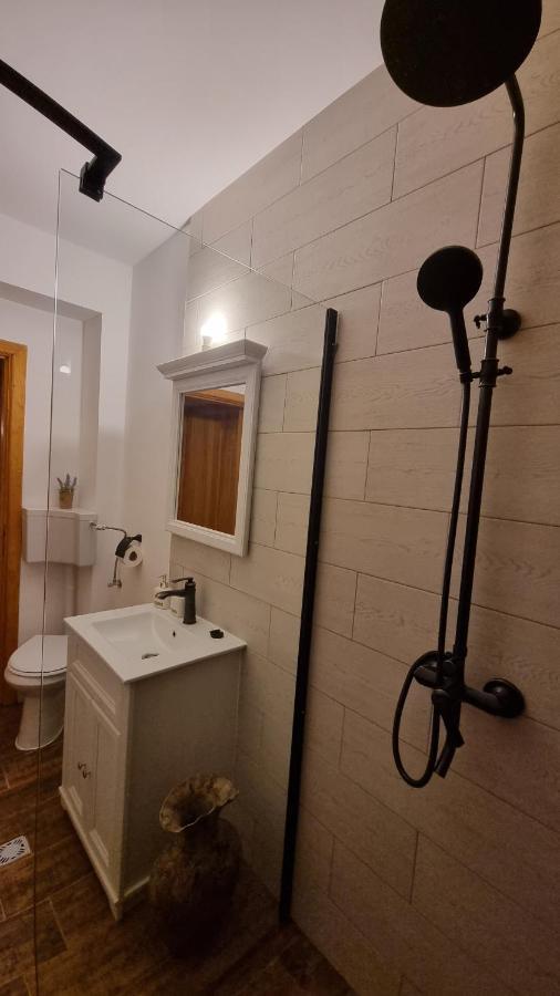 Vila Panselutelor 6 Sinaia Luaran gambar