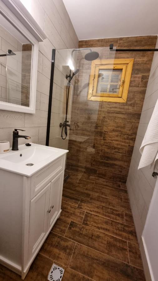 Vila Panselutelor 6 Sinaia Luaran gambar